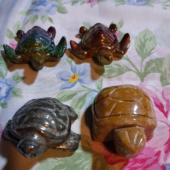 Other - Colorful Turtle Figurines